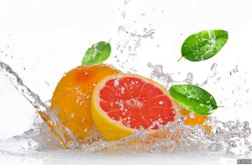 Grapefruit with splashing water